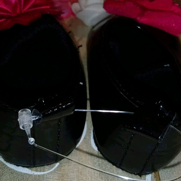 Infant Flats - Picture 3 of 6